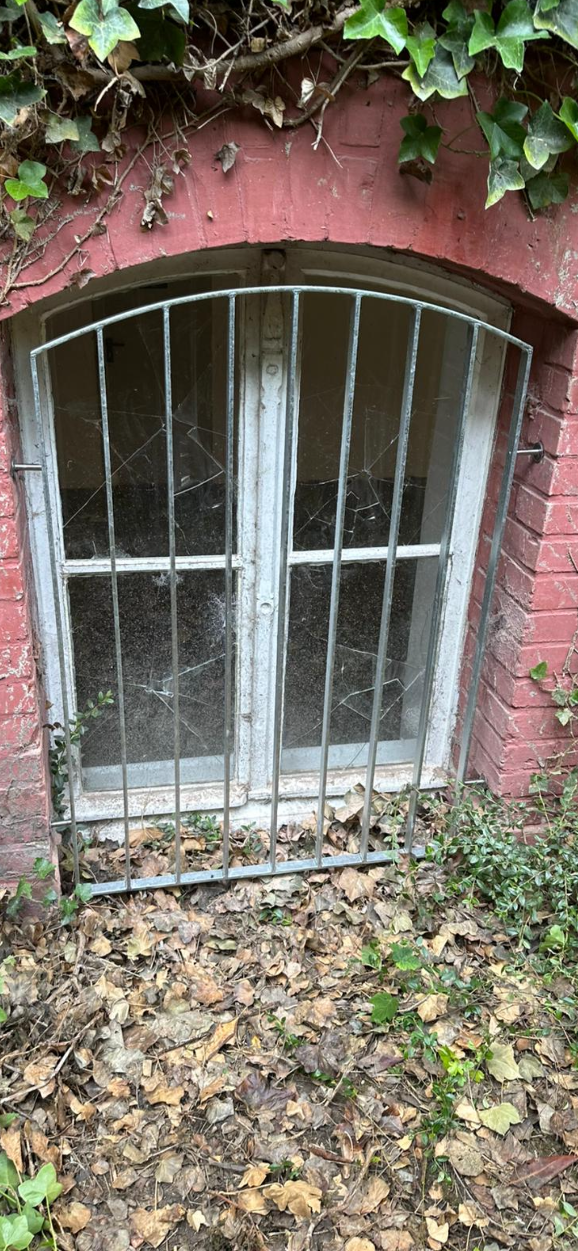 Fenstergitter historisches Gebäude